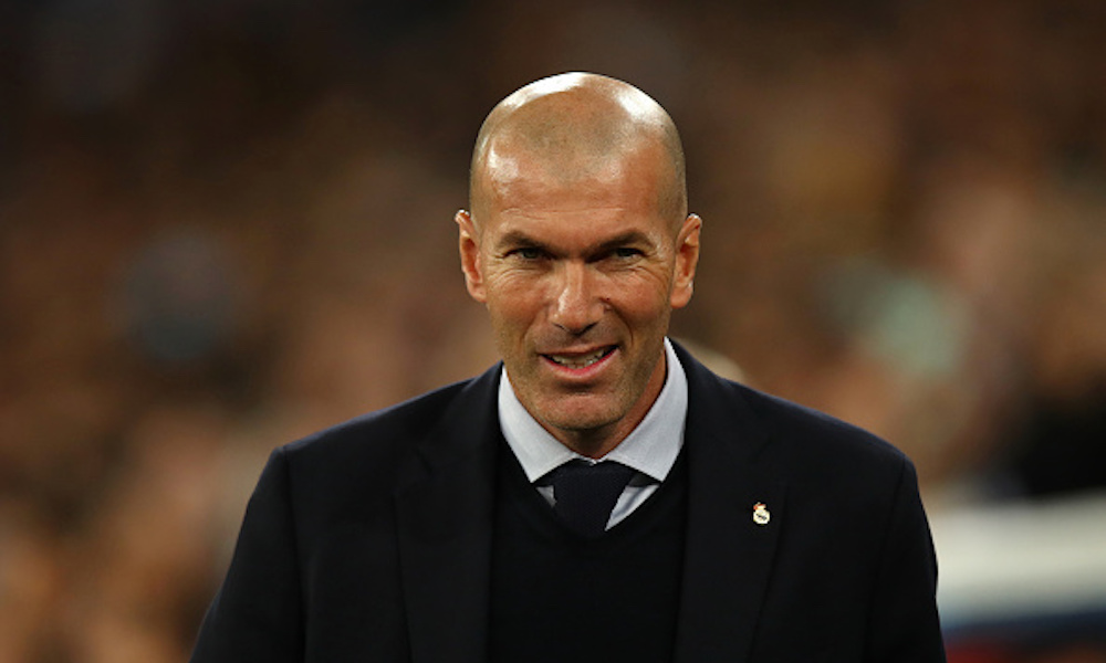 1972: Nació el futbolista francés Zinedine Zidane - Enterate24.com